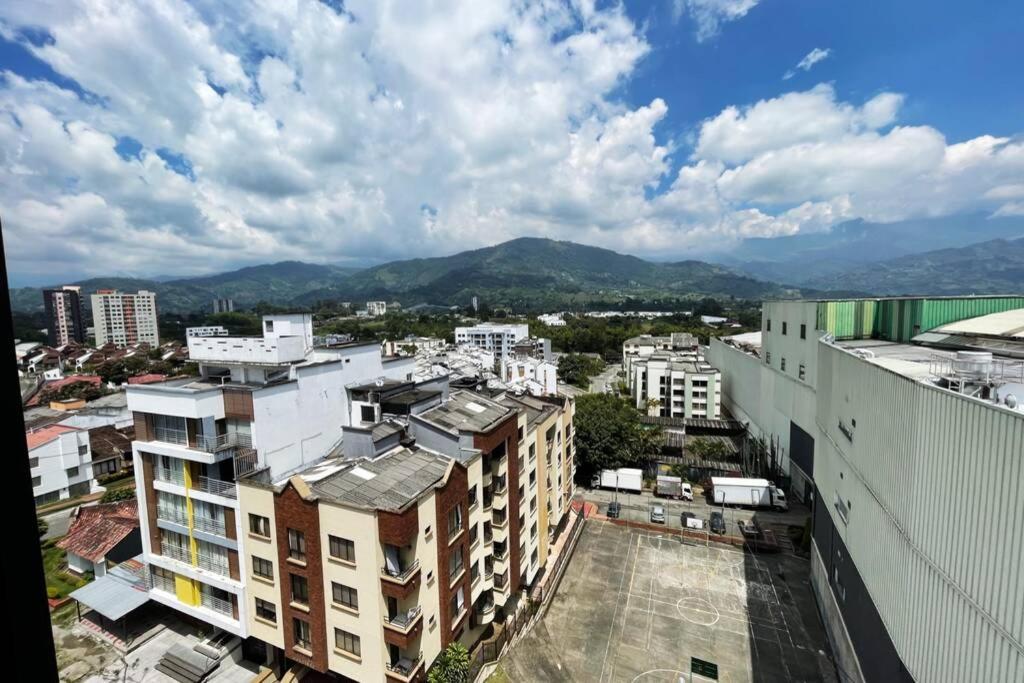 Comodo Apartamento Con Excelente Ubicacion Armenia  Buitenkant foto