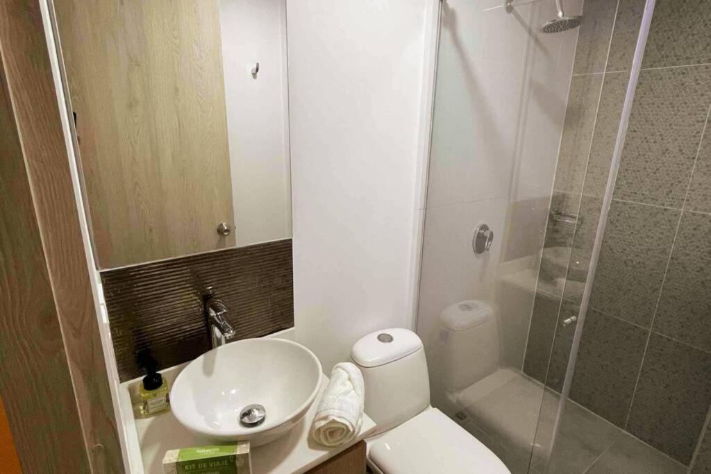 Comodo Apartamento Con Excelente Ubicacion Armenia  Buitenkant foto